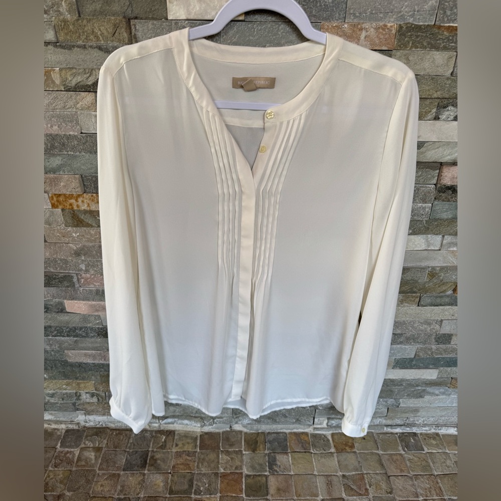 Elegant White Blouse banana republic long sleeve